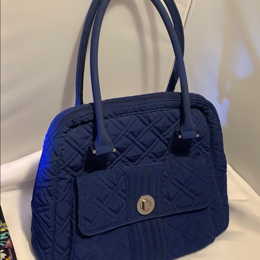 💕🌸🌺Vera Bradley Bag Very Nice Navy Blue - Picture 2 of 9